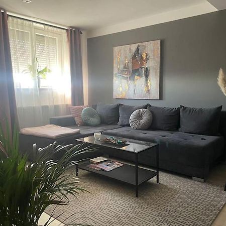 Ferienwohnung Prekrasan Mali Stan Matilda U Zagrebu Exterior foto